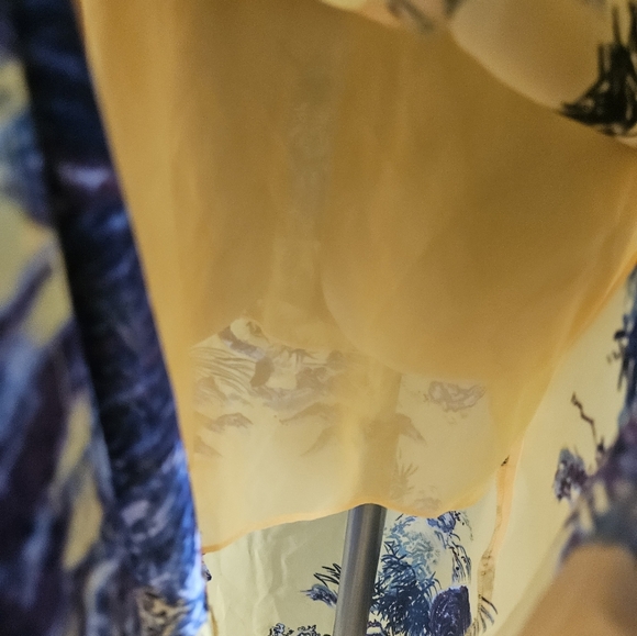 GUESS Maxi Dress size small - Picture 16 of 16